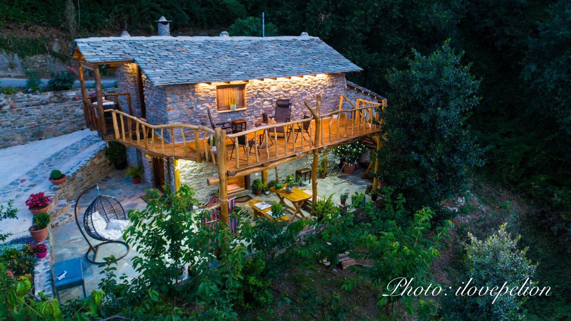 Aristoteli's Stone House Ferienhaus